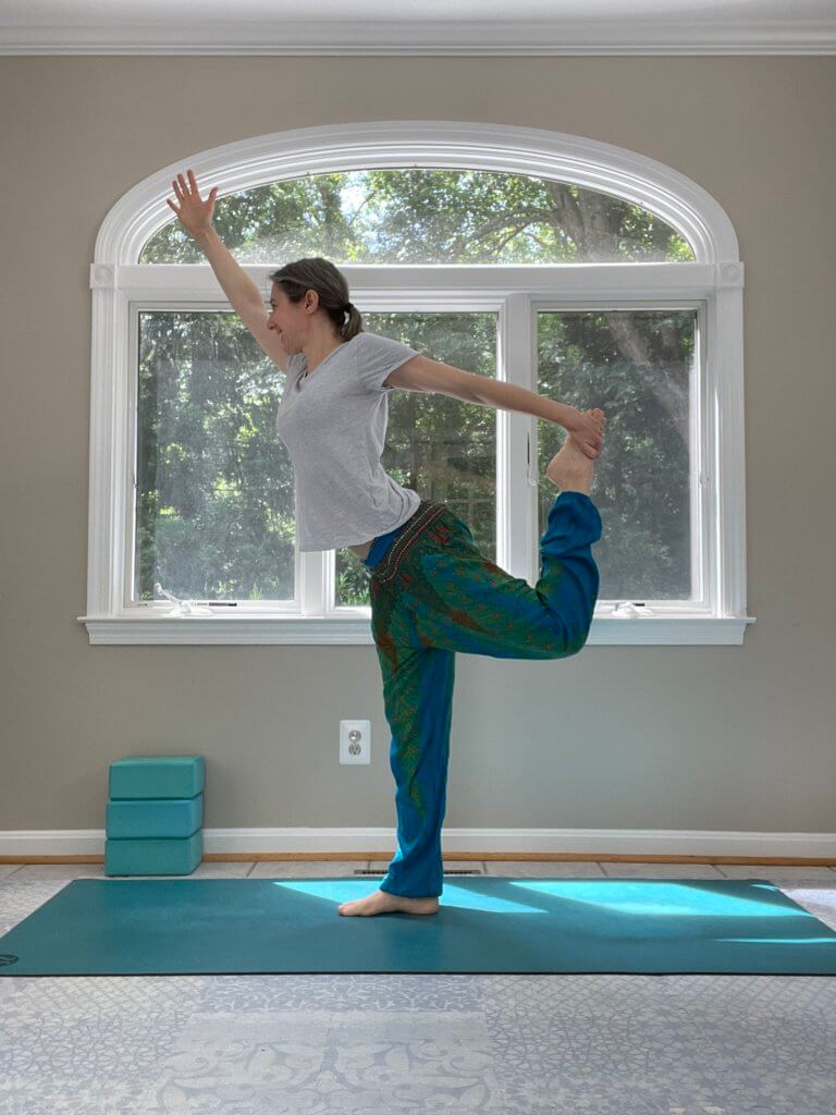 Yoga Mom Beginner Dancer Pose